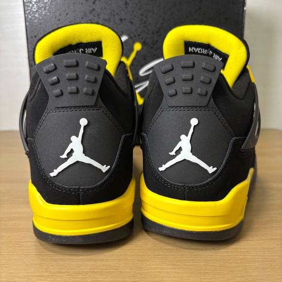 Air Jordan 4 "Yellow Thunder" -Men's Sneakers Shoes - Picture 8 of 8